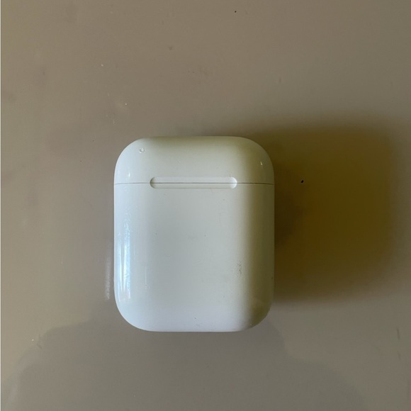 Apple White Earbud Headphones